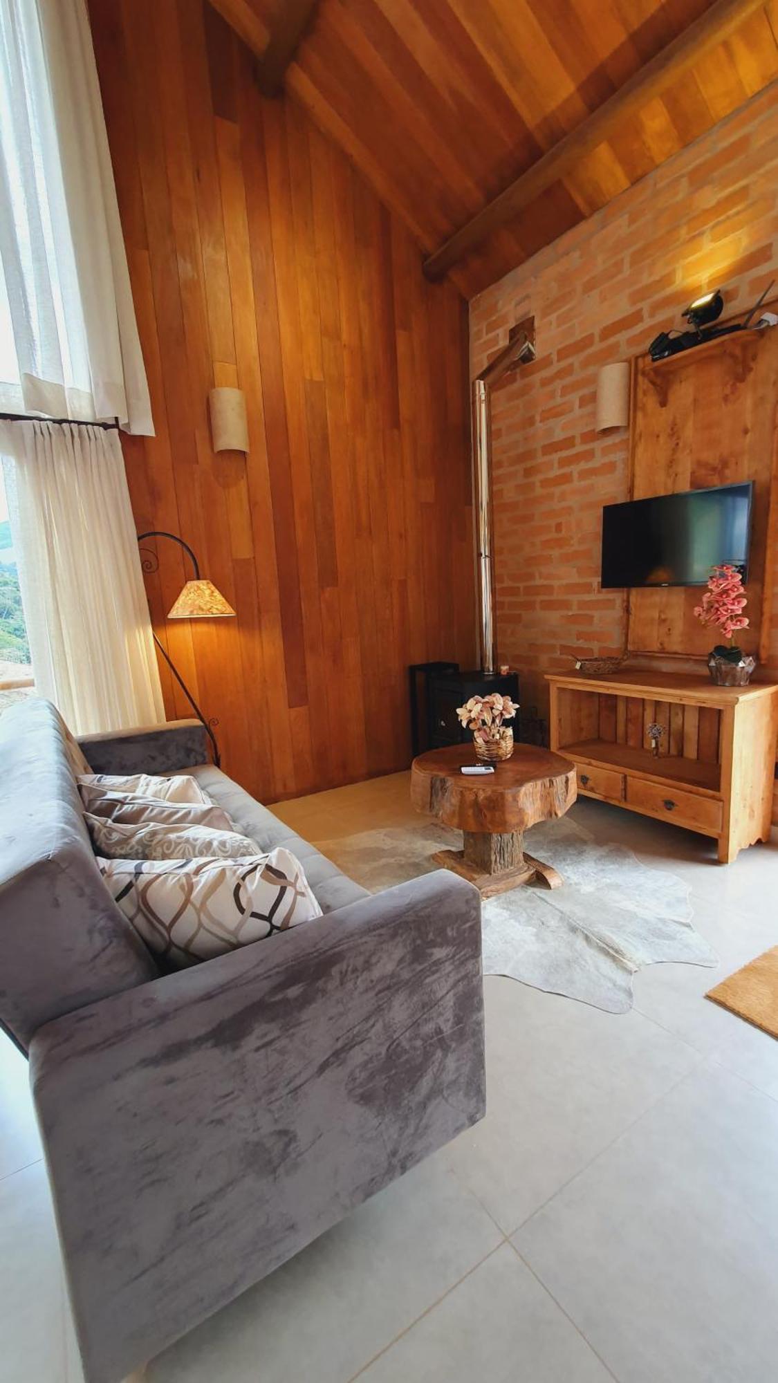 Pousada Ho'Oponopono Chalets & Wine Сапукай-Мирим Екстериор снимка