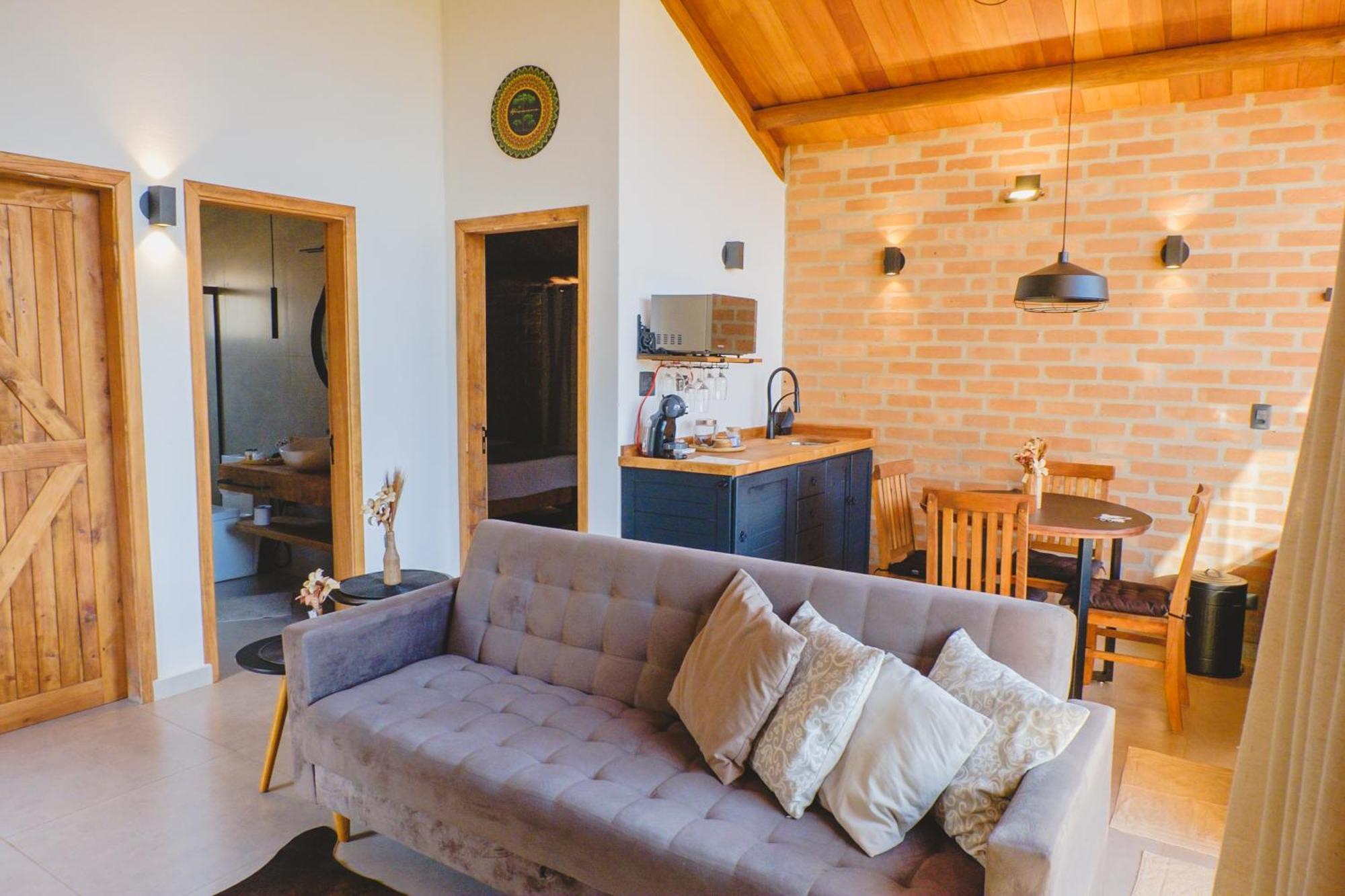 Pousada Ho'Oponopono Chalets & Wine Сапукай-Мирим Екстериор снимка