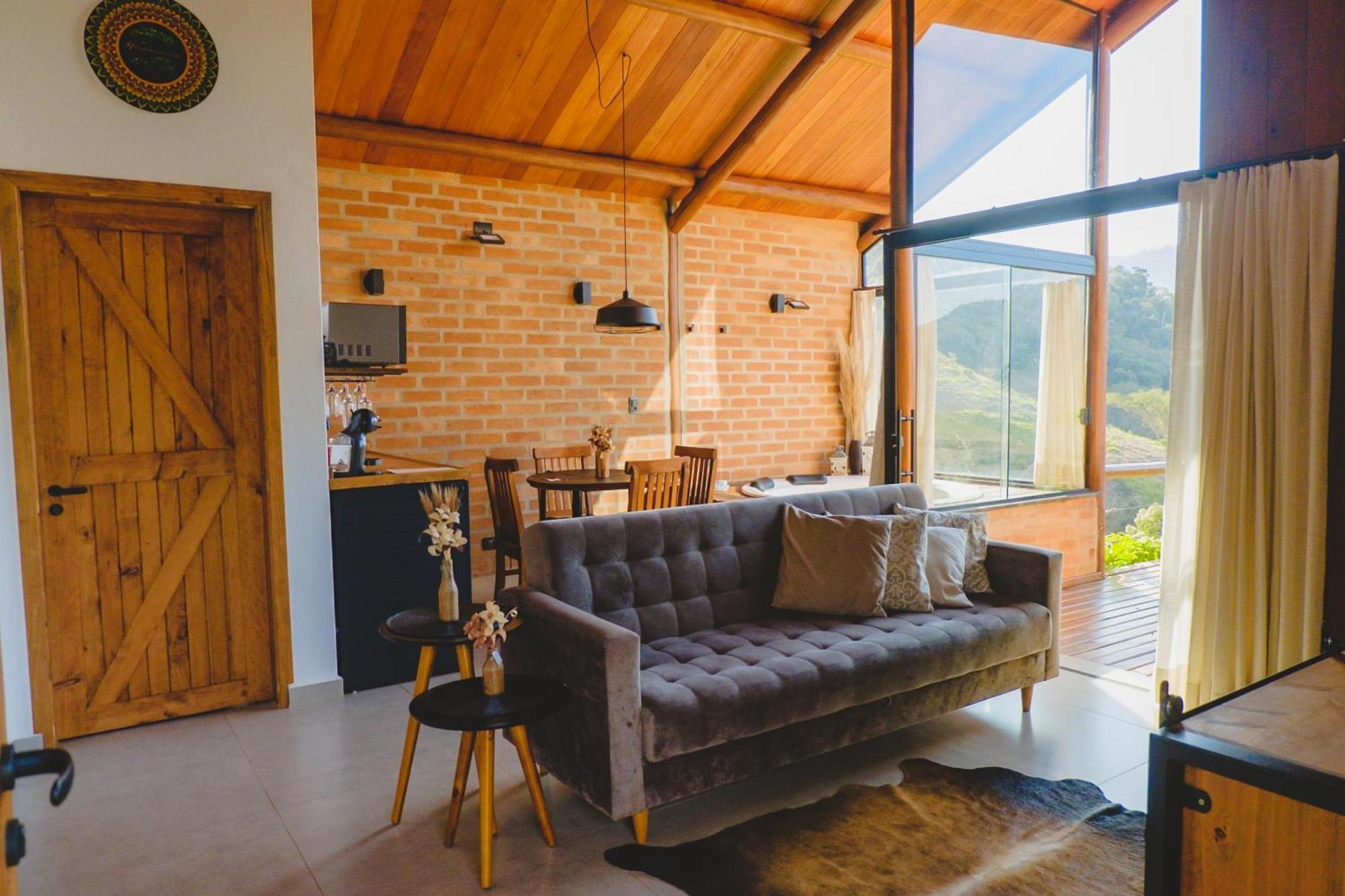 Pousada Ho'Oponopono Chalets & Wine Сапукай-Мирим Екстериор снимка